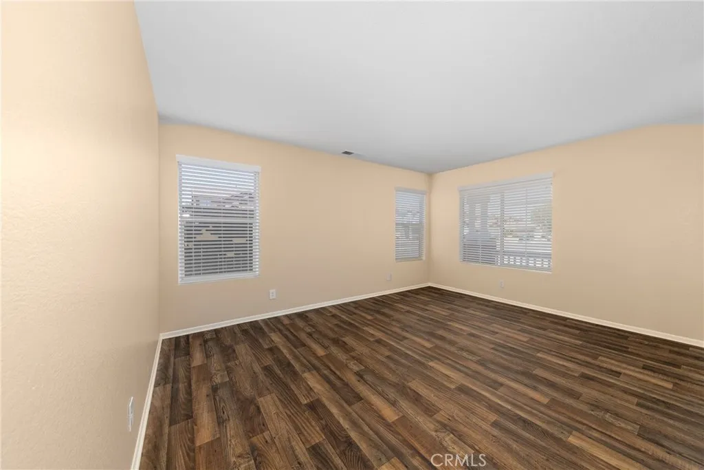 3923 Sydney, Hemet, California 92545 home-pic-4